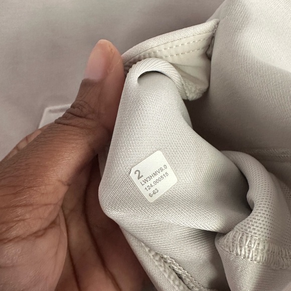 LULULEMON Softstreme Hoodie SQUARE DOT SIZE 2 women’s bone white - Picture 6 of 8